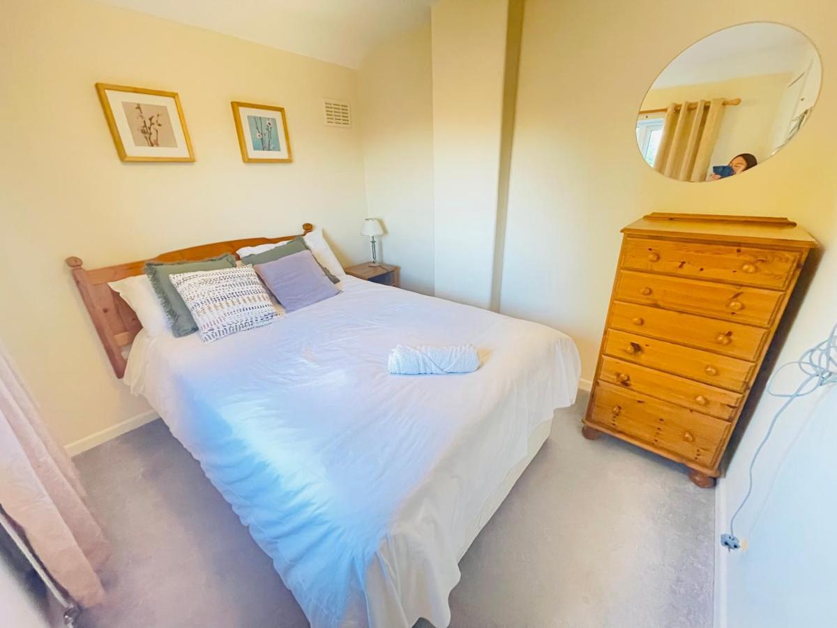 St Ives, King Bed Cosy Home, Parking, Fast Wi Fi St Ives  Extérieur photo